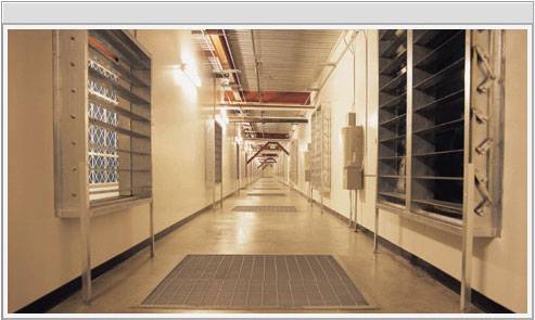 savvis-ventiltion-corridor.jpg